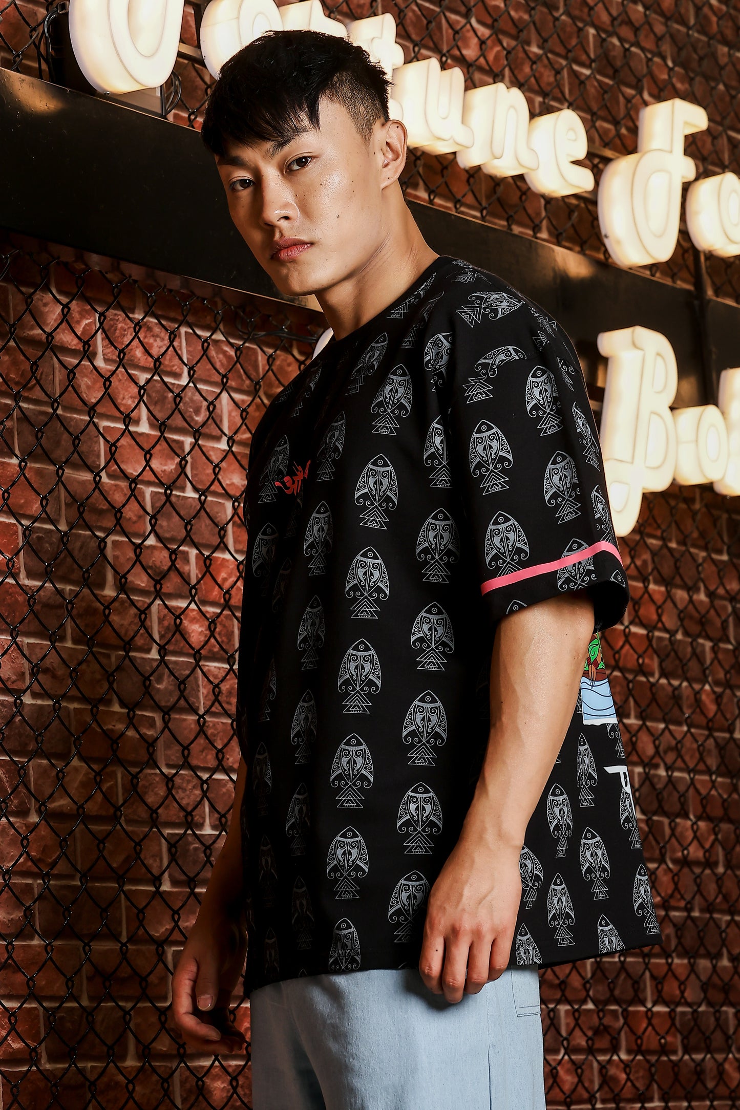 Panghat Oversized Black T-shirt