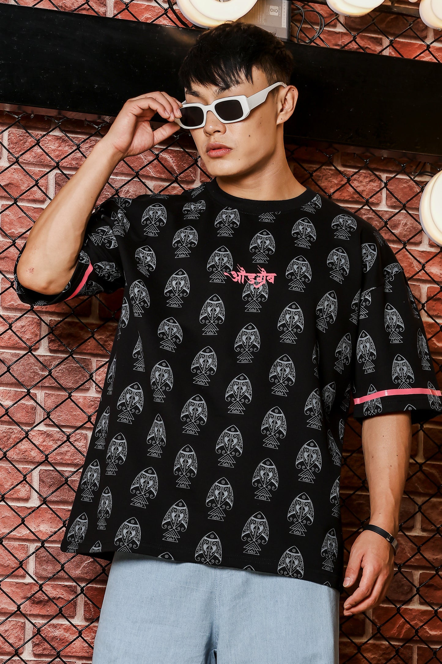 Panghat Oversized Black T-shirt
