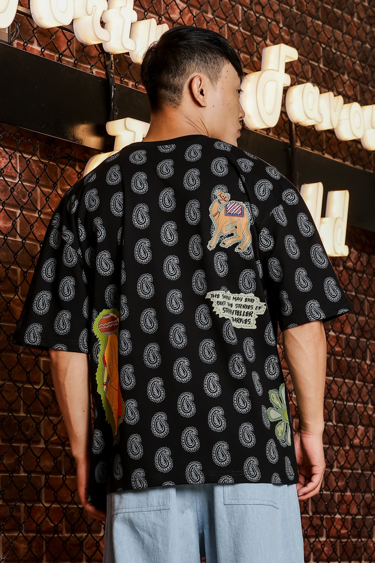 Heritage Village Oversized Black T-shirt