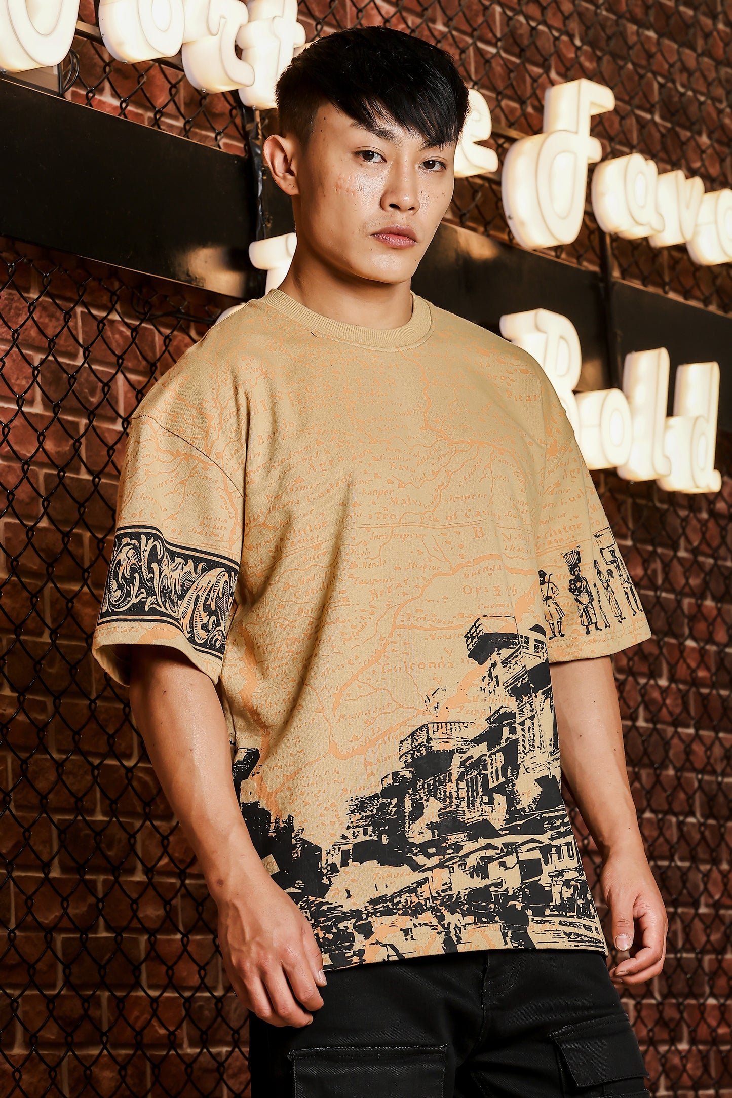 Indian Streetscape Oversized Beige T-shirt