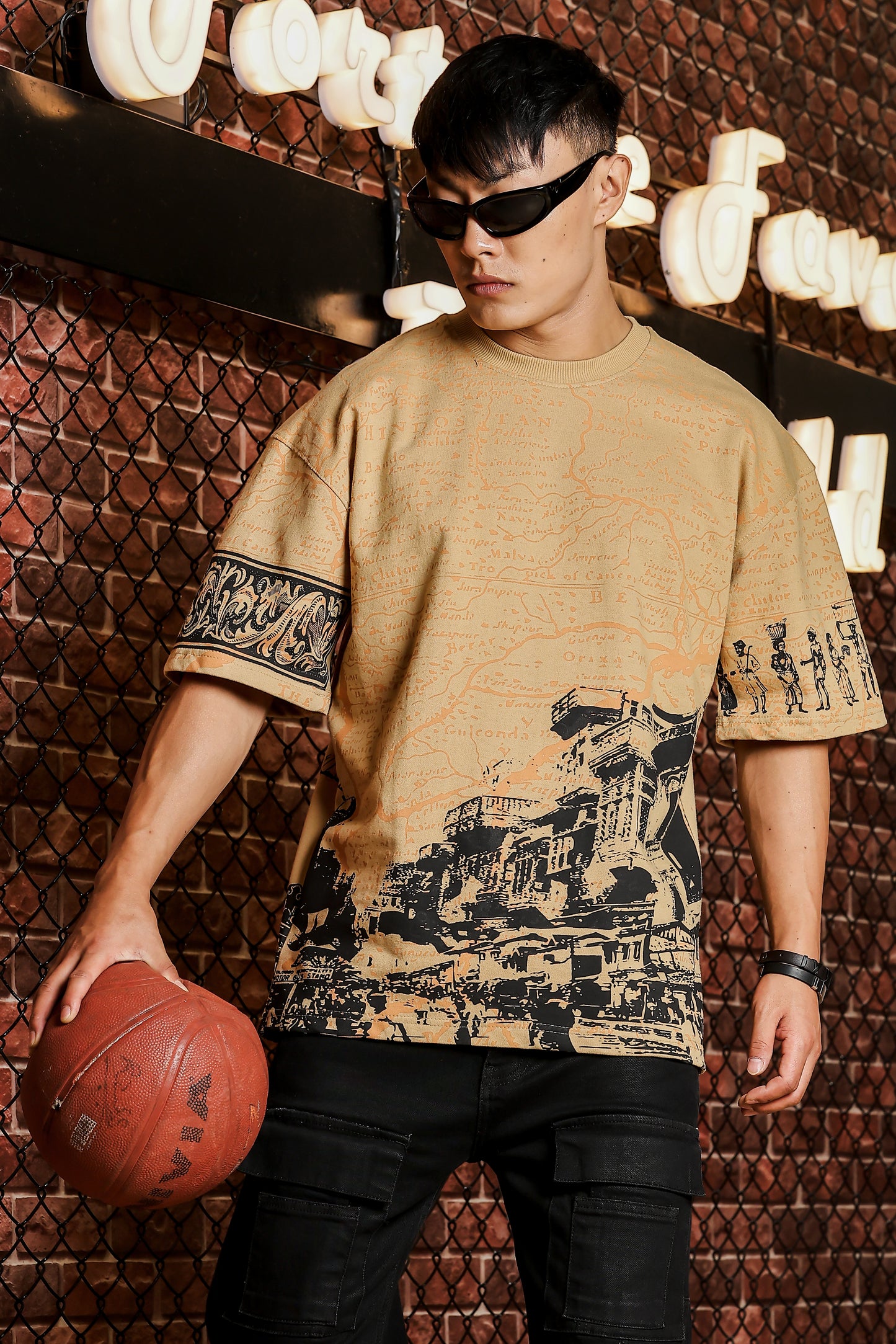 Indian Streetscape Oversized Beige T-shirt