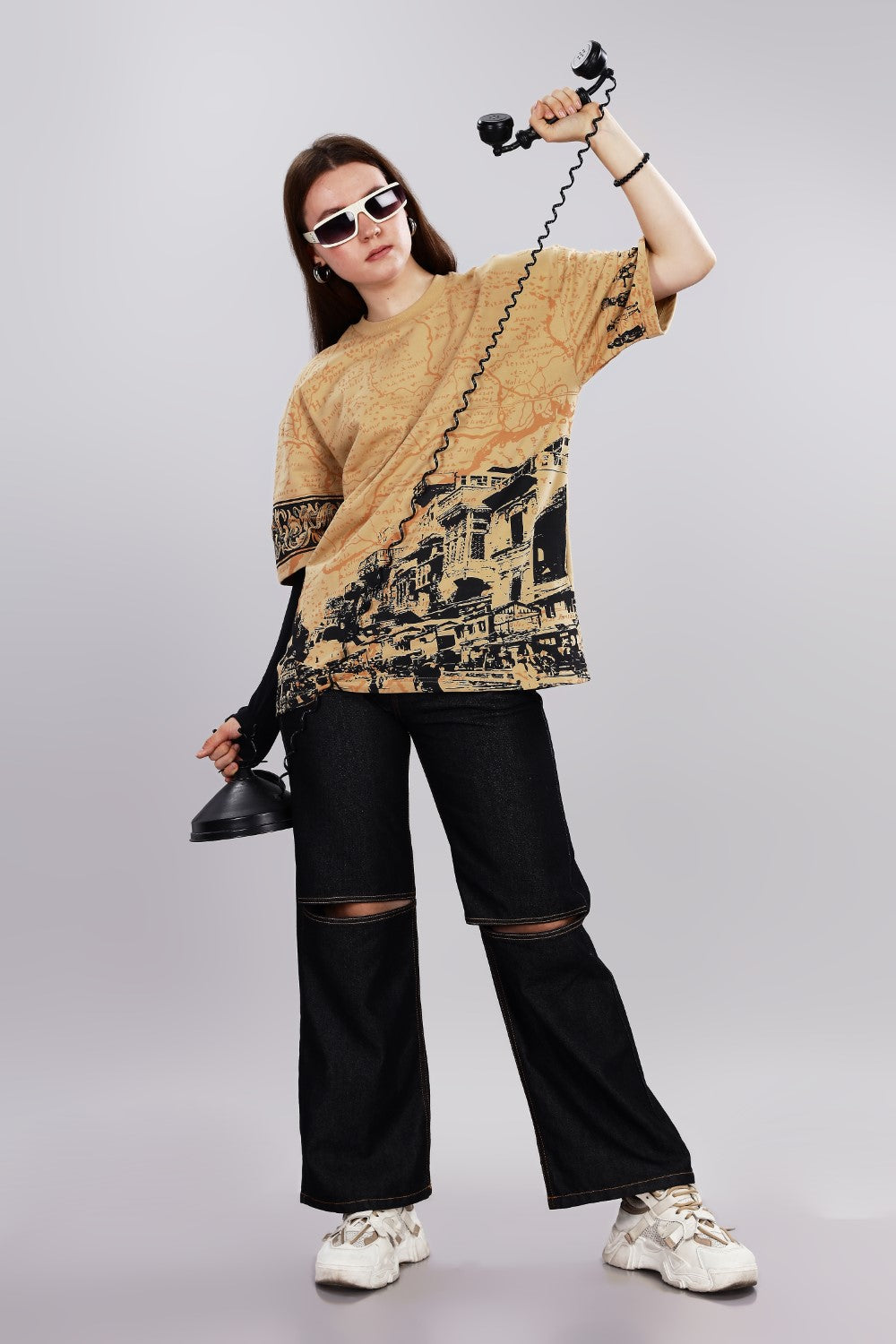 Indian Streetscape Oversized Beige T-shirt