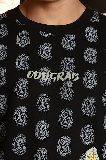 Heritage Village Oversized Black T-shirt