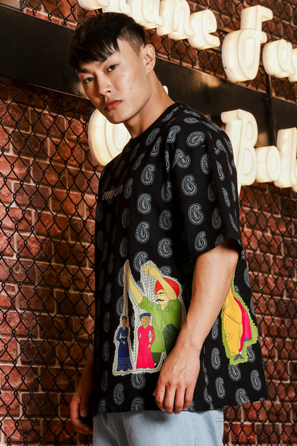 Heritage Village Oversized Black T-shirt