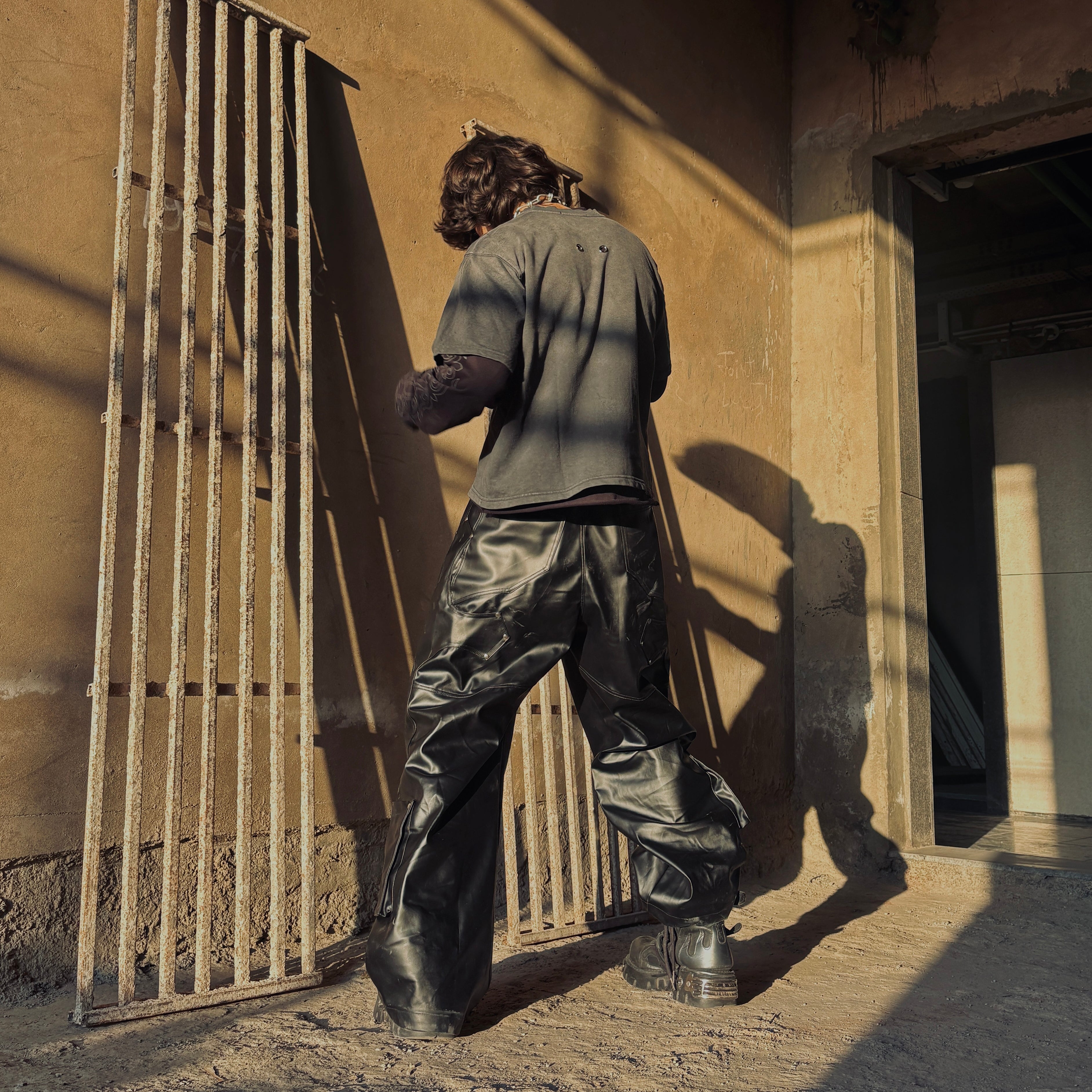 LEATHER PANTS – Oddgrab