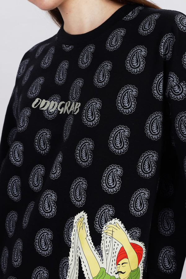 Heritage Village Oversized Black T-shirt