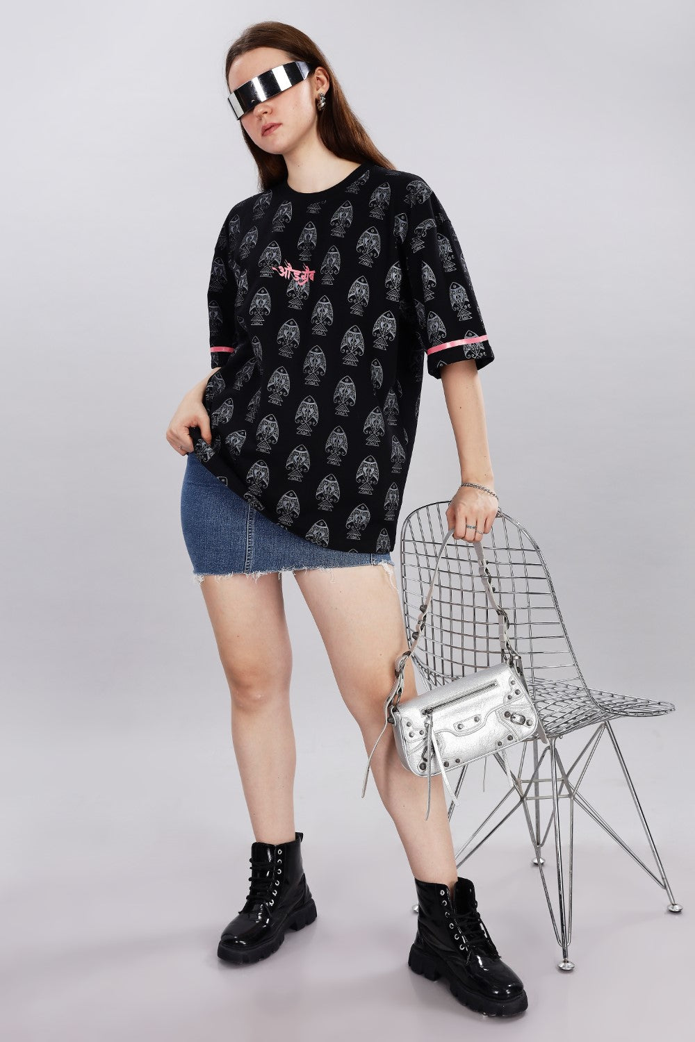 Panghat Oversized Black T-shirt