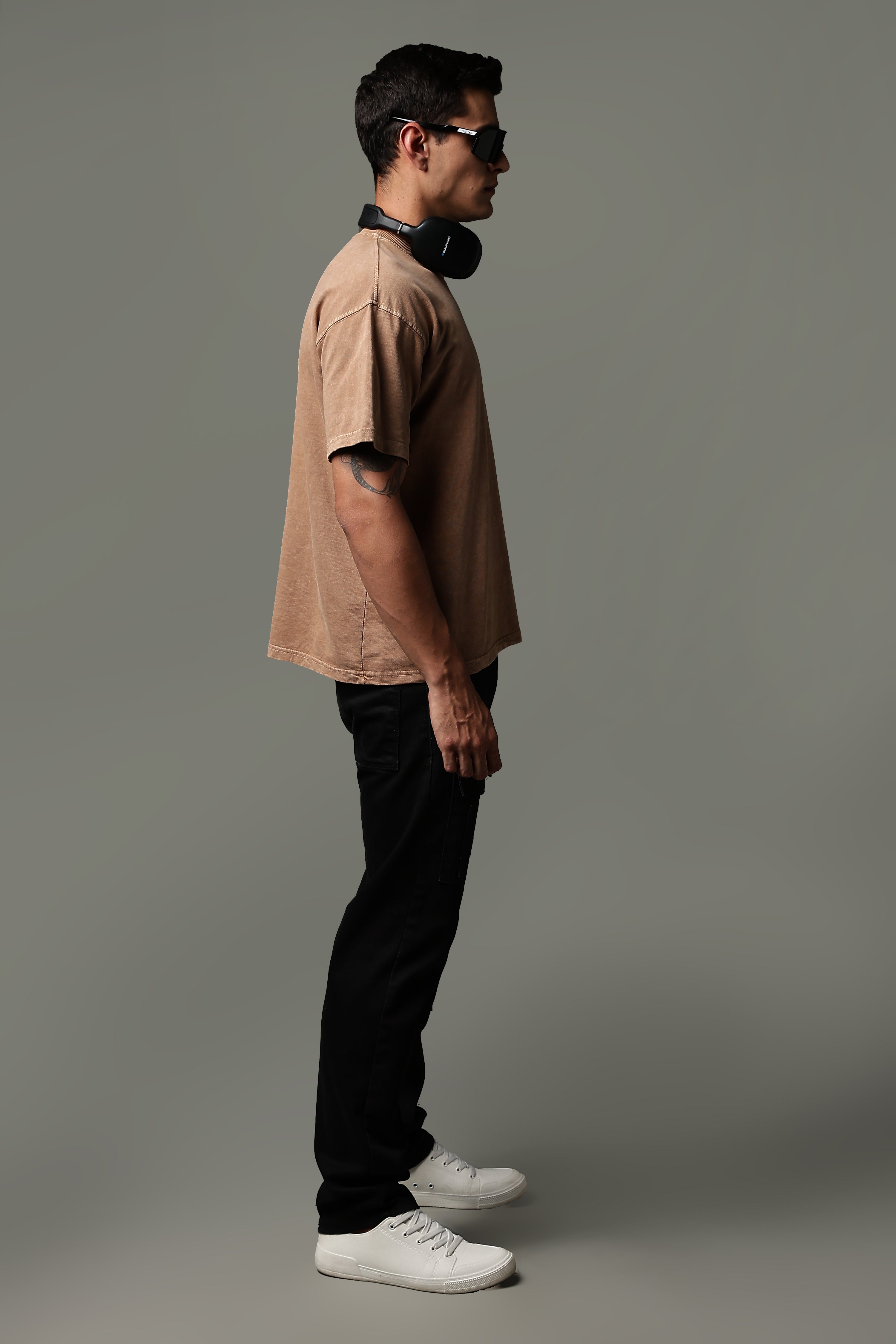 Dust form acid wash Tee