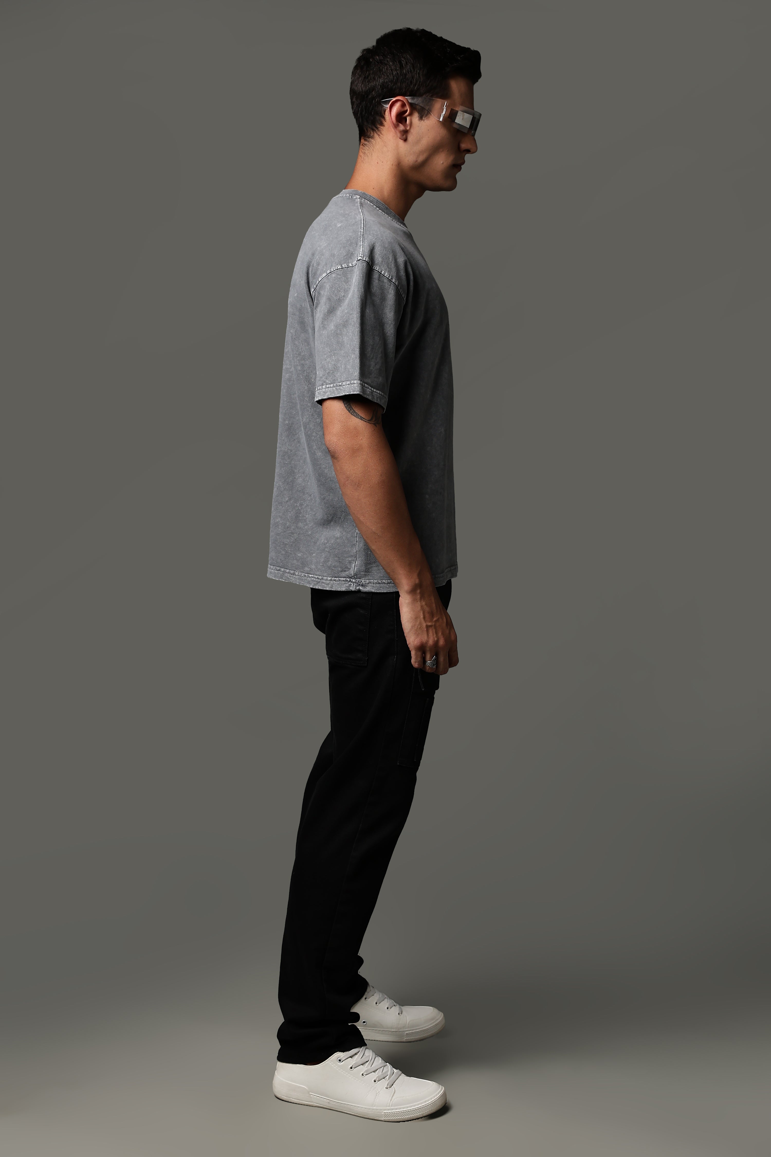 Graphite Drop acid wash tee