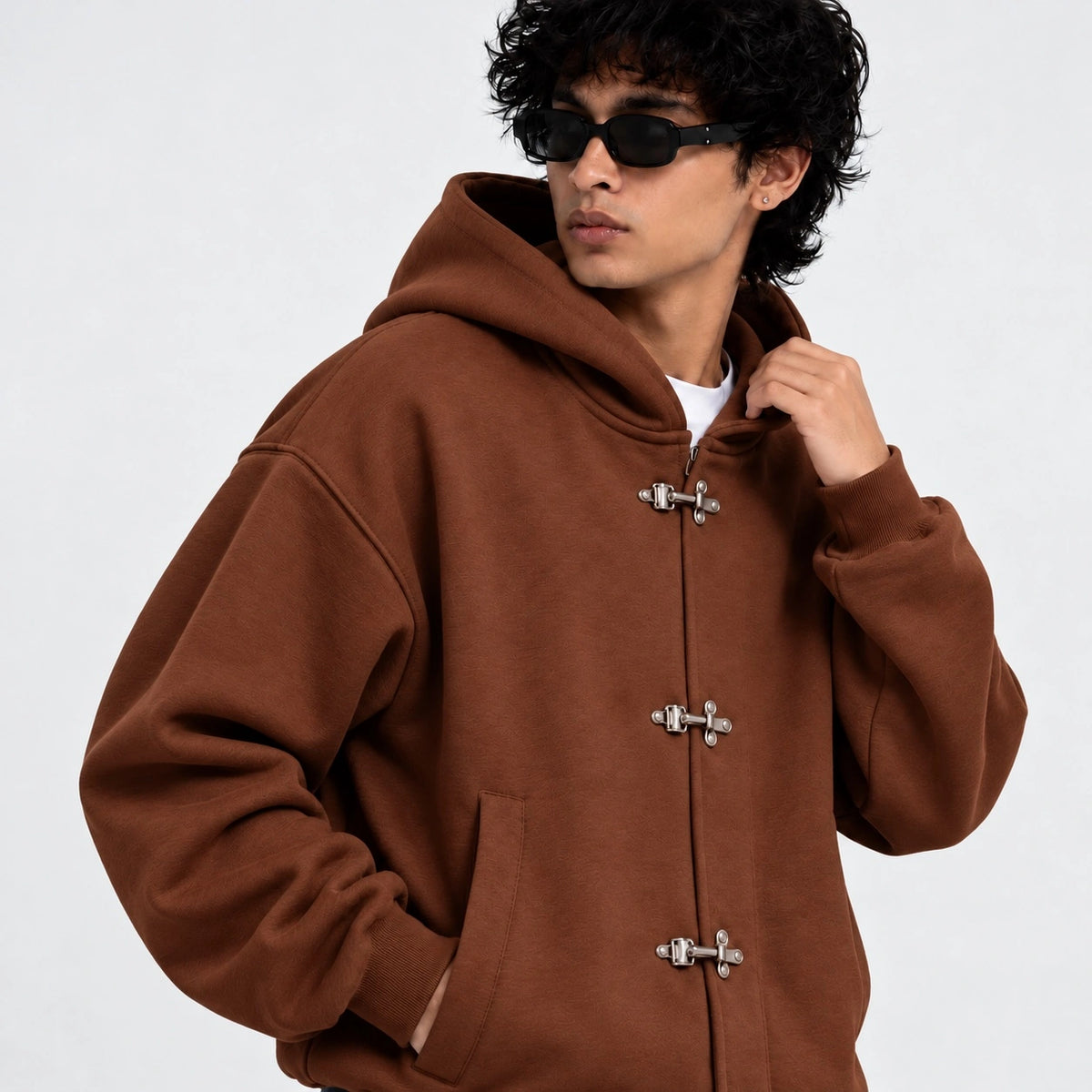 Frost Clasp Hoodie Brown