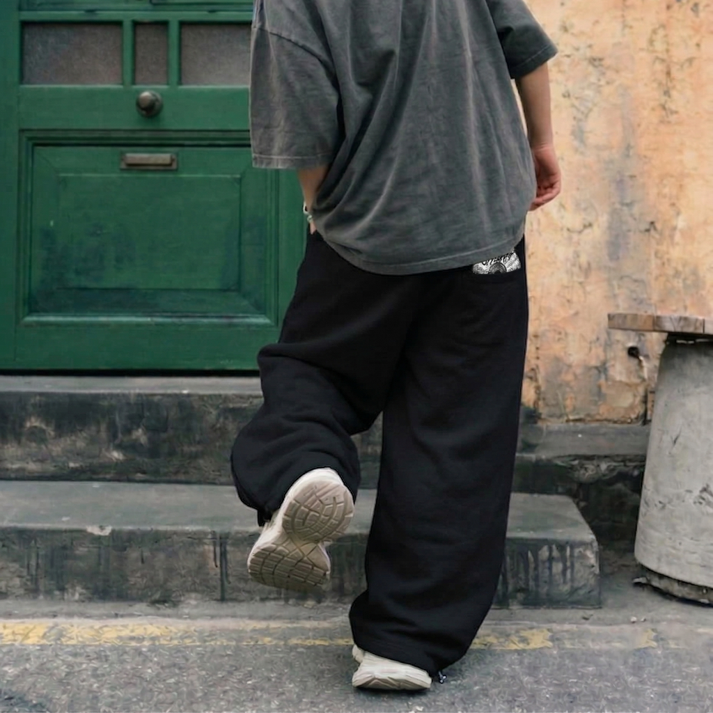 Record Baggy Sweatpants